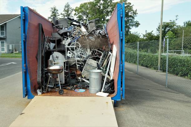 Best Junk Hauling Services  in Lucasville, OH